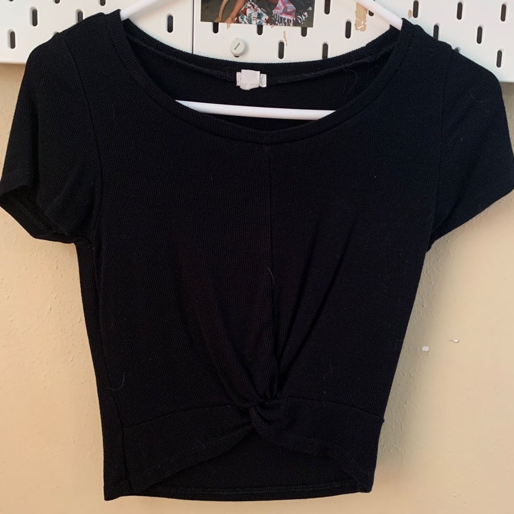 Garage crop top